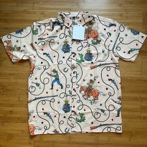 Men's Short sleeve button up with cowboys on it